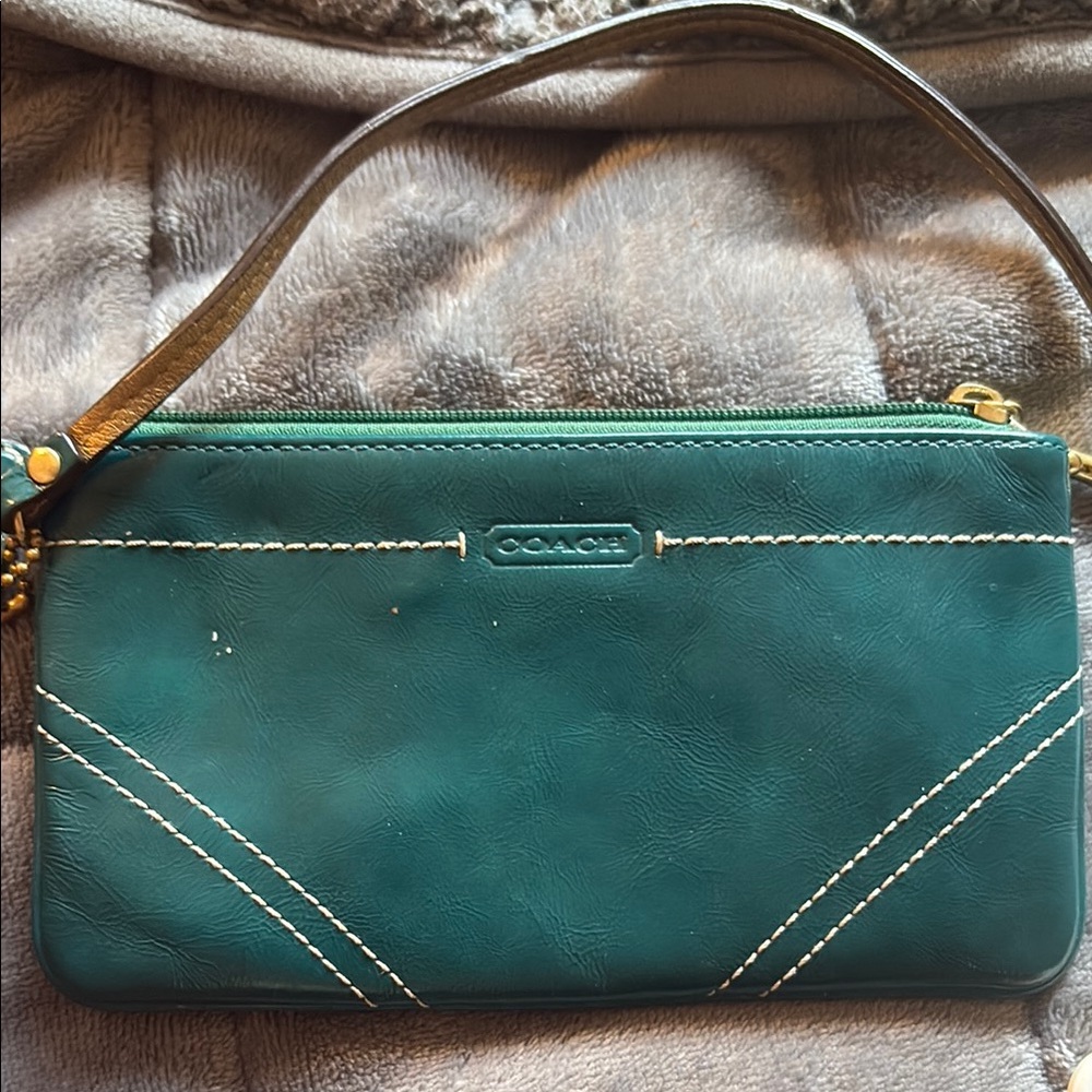 Coach Green Leather Clutch Wristlet